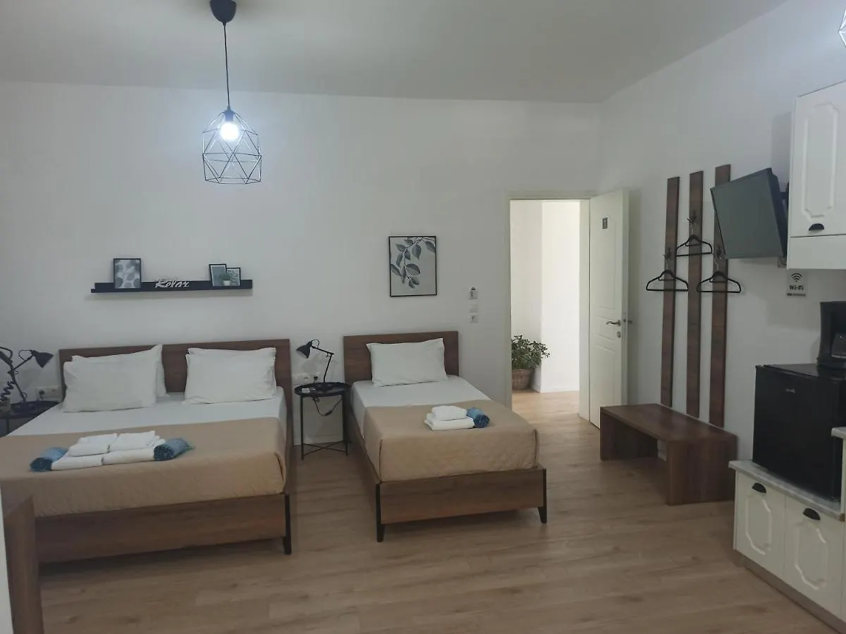 Bourbos Summer Rooms Himarë Apartmán